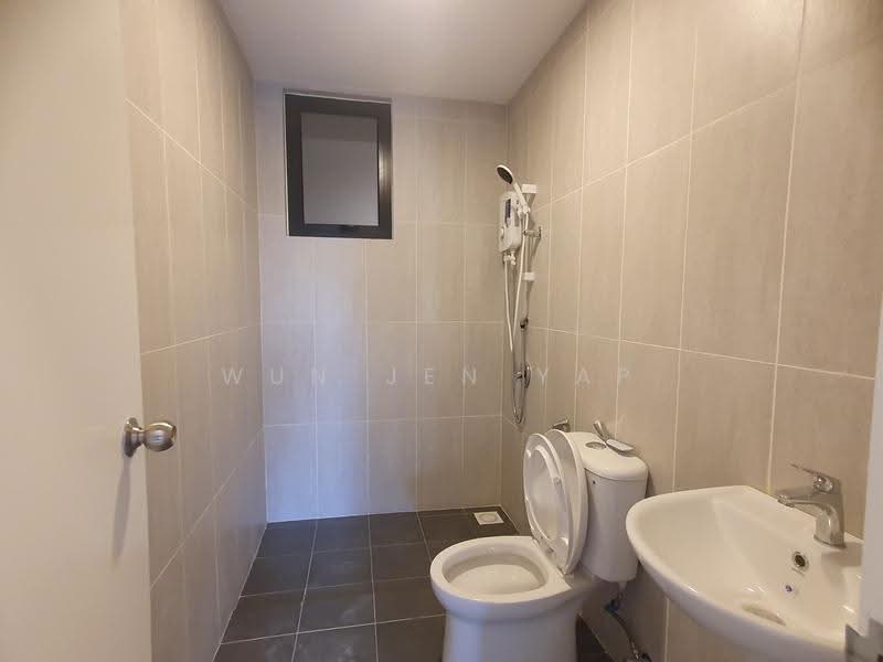 Service Residence for Rent at MKH Boulevard II - Wun Jen Yap - Bathroom - PropertyGuru.com.my