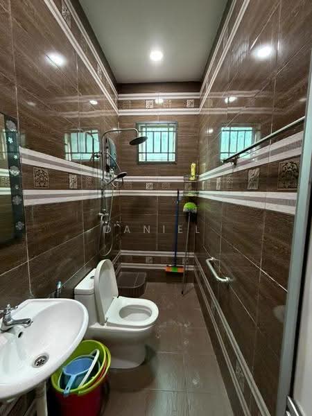 Rumah Teres 2-Tingkat untuk Dijual di Taman Sri Pulai Perdana (Skudai) - Daniel Yong - Bathroom - PropertyGuru.com.my