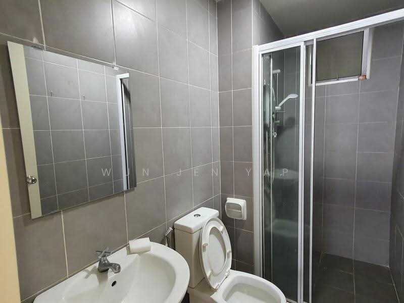 Service Residence for Rent at Savanna Executive Suite @ Southville City - Wun Jen Yap - Bathroom - PropertyGuru.com.my