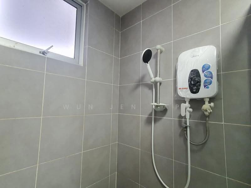 Service Residence for Rent at Savanna Executive Suite @ Southville City - Wun Jen Yap - Bathroom - PropertyGuru.com.my