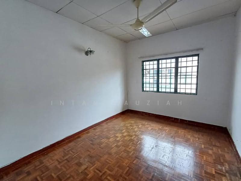 Bungalow House for Rent in Petaling Jaya (Selangor) - Intan Fauziah Mohd Nazir - Interior - PropertyGuru.com.my
