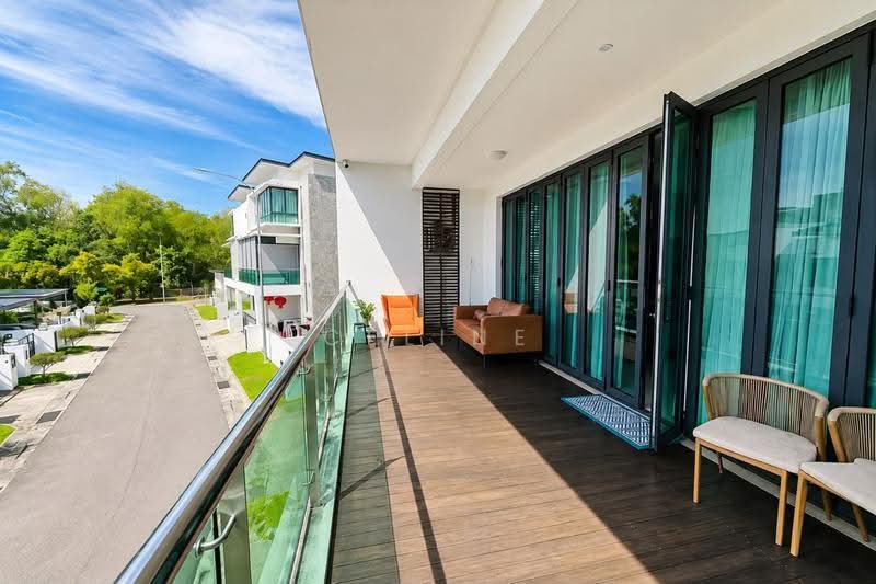 Semi-Detached House for Rent in Kota Kinabalu (Sabah) - Celine Teah - Balcony - PropertyGuru.com.my