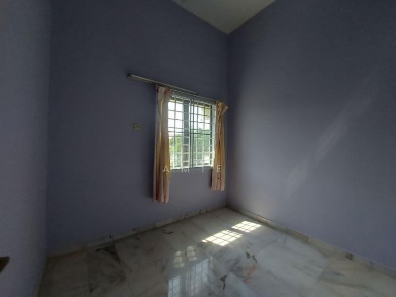 2-storey Terraced House for Sale in Taman Pengkalan Barat (Ipoh) - Amie Chong - Interior - PropertyGuru.com.my