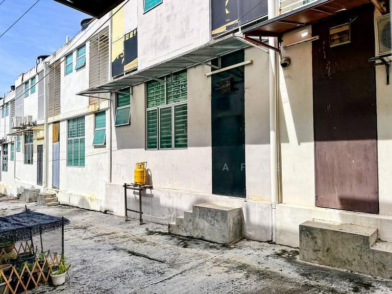 Rumah Teres 2-Tingkat untuk Dijual di Kajang (Selangor) - Farhan Rafael - Exterior - PropertyGuru.com.my