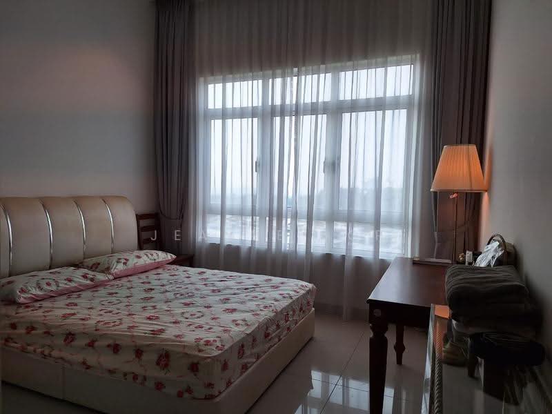 Condominium for Sale at La Thea Residences - Jeanne Hor - Bedroom - PropertyGuru.com.my