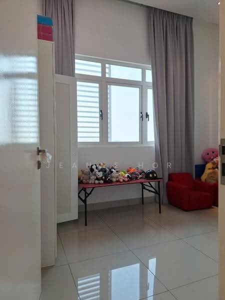 Condominium for Sale at La Thea Residences - Jeanne Hor - Bedroom - PropertyGuru.com.my