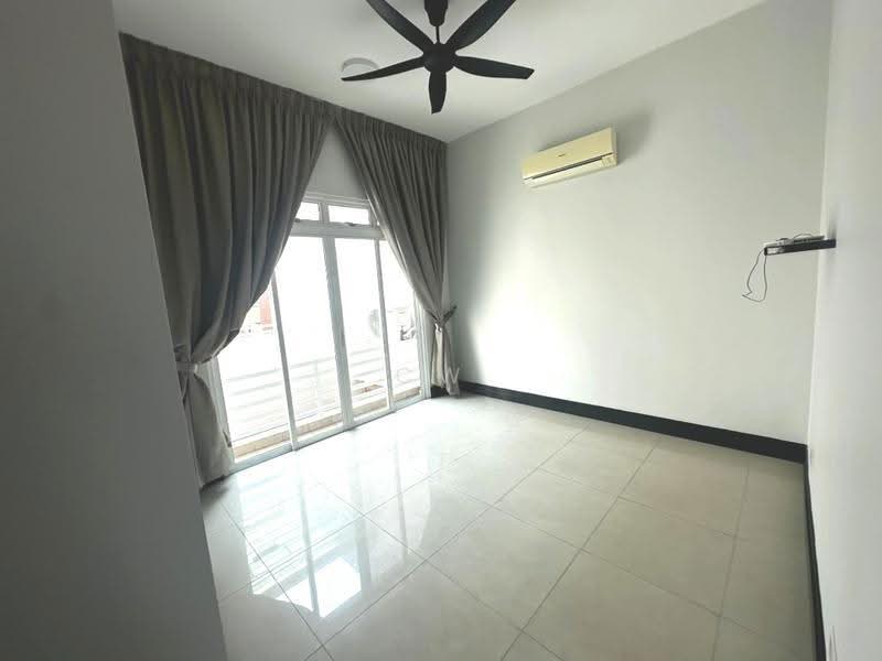 Semi-Detached House for Rent in Desa Parkcity (Kuala Lumpur) - CW Kong - Interior - PropertyGuru.com.my
