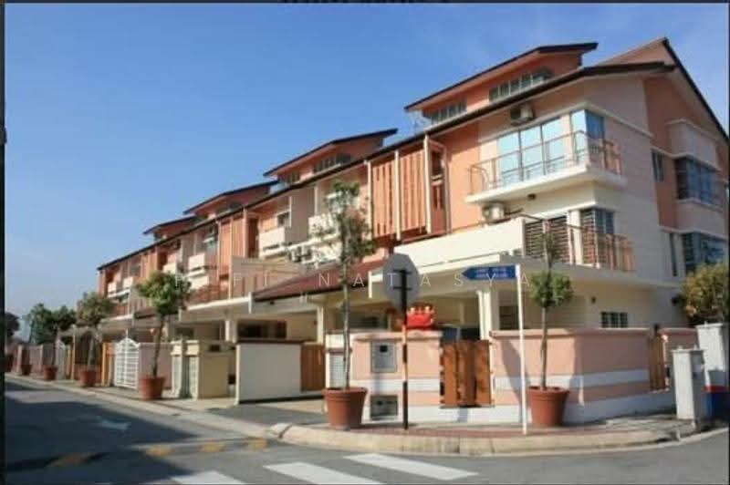 Townhouse for Sale in Jalan Ipoh (Kuala Lumpur) - Fifi Natasya - Exterior - PropertyGuru.com.my