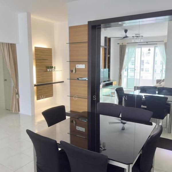 Kondominium untuk Disewa di Bayswater Resort Condominium - Weng Sern - Dining Room - PropertyGuru.com.my