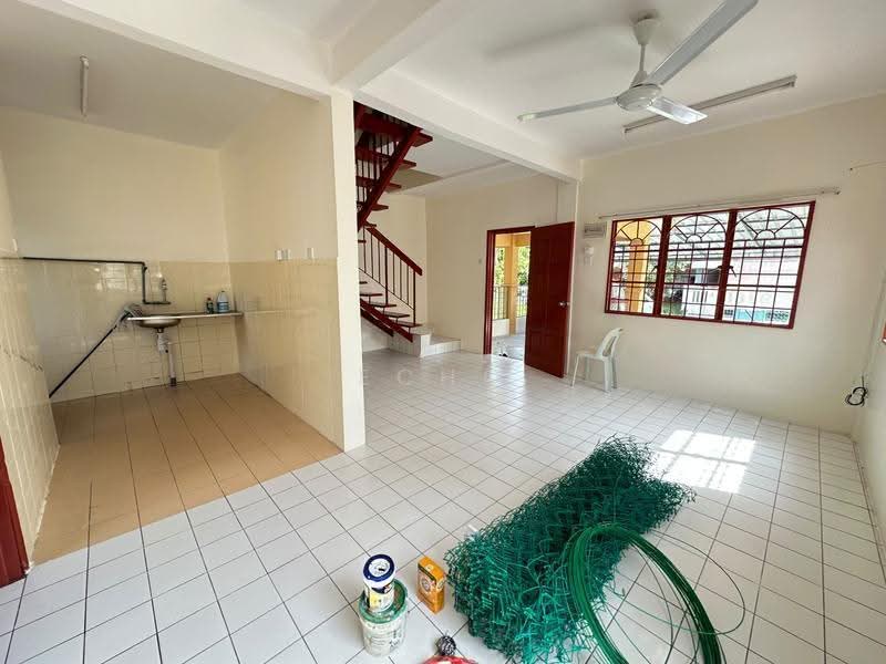 2-storey Terraced House for Sale in Kemboja (Bukit Beruntung) - Echo Kong - Interior - PropertyGuru.com.my