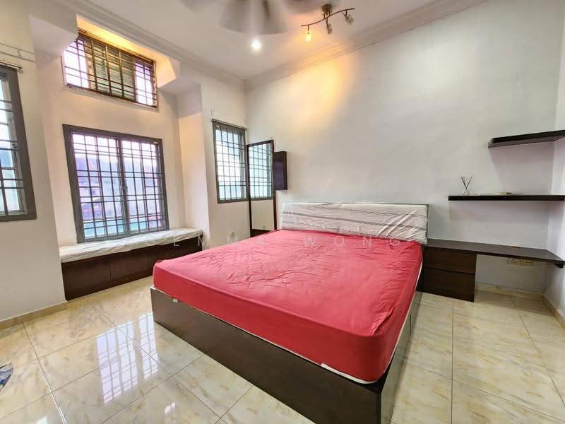 Rumah Teres 2-Tingkat untuk Dijual di Taman Setia Indah (Tebrau) - Gemma Wong - Bedroom - PropertyGuru.com.my