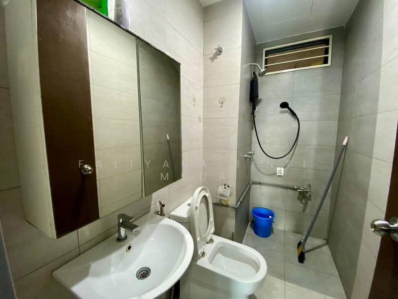Service Residence for Sale at KL Traders Square - Faliyana binti Muda - PropertyGuru.com.my