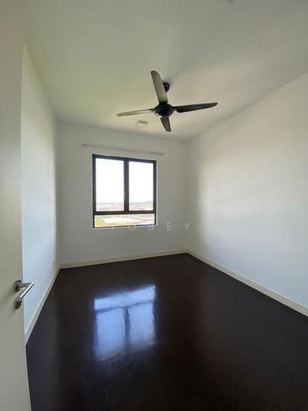 Condominium for Sale at Windows on The Park - Tobey G - Interior - PropertyGuru.com.my