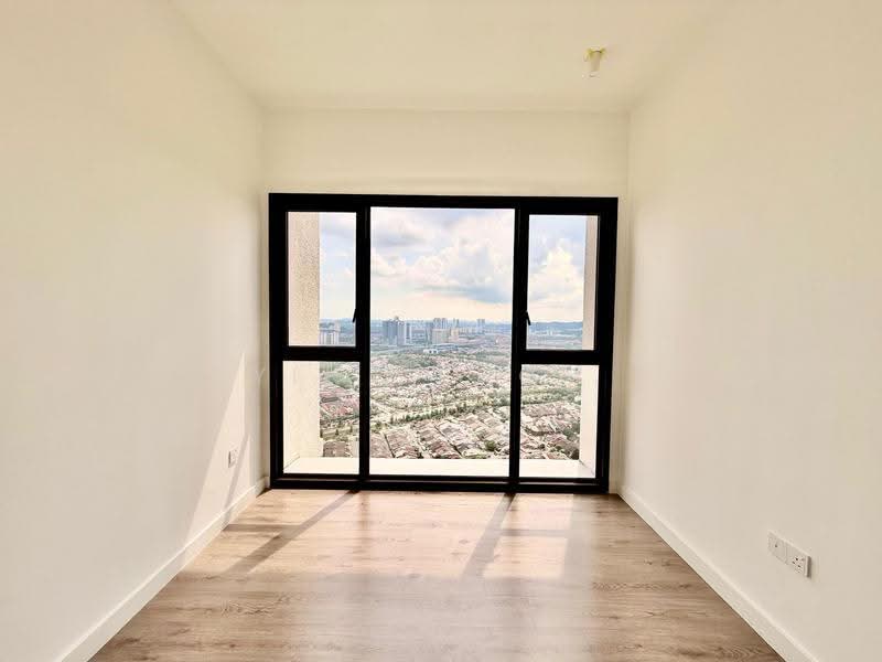 Kediaman Servis untuk Dijual di Jendela Residences - Yin Peng . - Bedroom - PropertyGuru.com.my