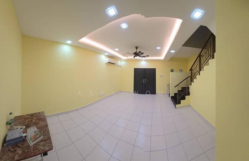 Rumah Teres 2-Tingkat untuk Disewa di Bandar Bukit Raja (Klang) - Abby Woo - Living Room - PropertyGuru.com.my