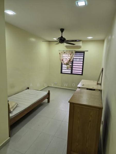 Rumah Teres 2-Tingkat untuk Disewa di Bandar Bukit Raja (Klang) - Abby Woo - Bedroom - PropertyGuru.com.my
