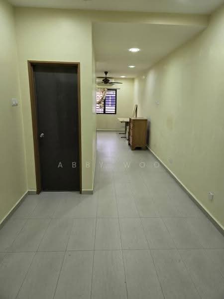 Rumah Teres 2-Tingkat untuk Disewa di Bandar Bukit Raja (Klang) - Abby Woo - Corridor - PropertyGuru.com.my