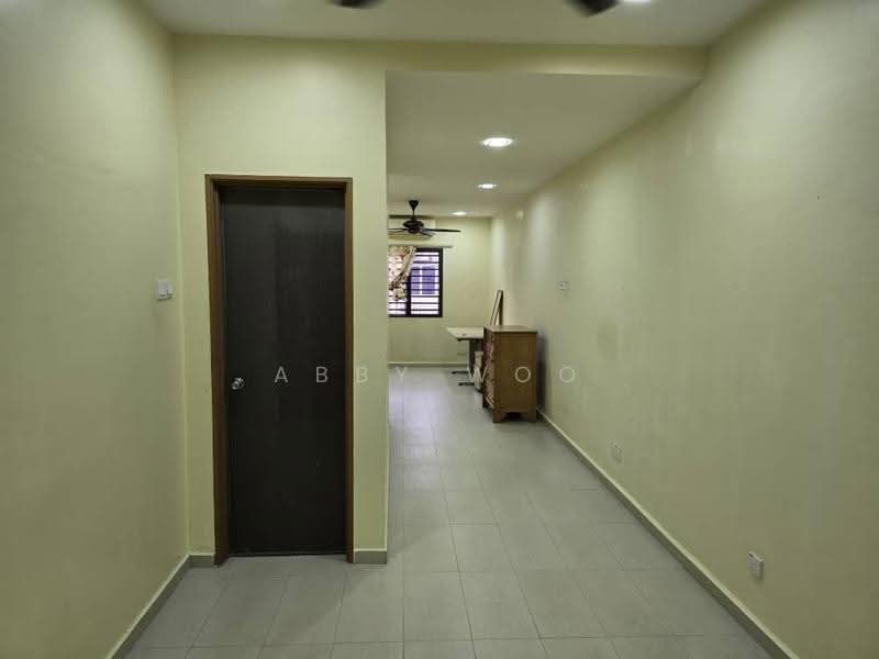 Rumah Teres 2-Tingkat untuk Disewa di Bandar Bukit Raja (Klang) - Abby Woo - Corridor - PropertyGuru.com.my