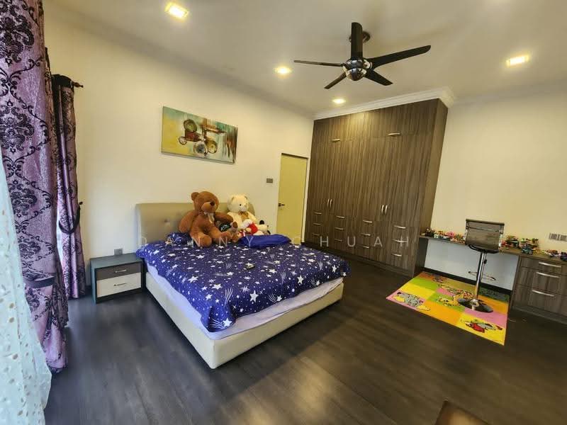 Bungalow House for Sale in Nilai (Negeri Sembilan) - Danny Chuah - PropertyGuru.com.my