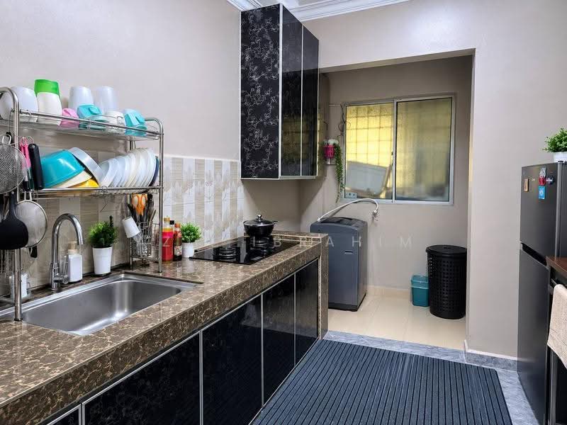 Apartment for Sale at Pangsapuri Angsana - Azli Ibrahim - Kitchen - PropertyGuru.com.my