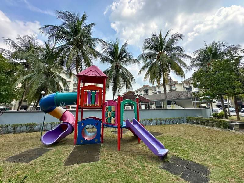 Kondominium untuk Dijual di Pandan Heights Condominium - WAYNE SHENG - Exterior - PropertyGuru.com.my