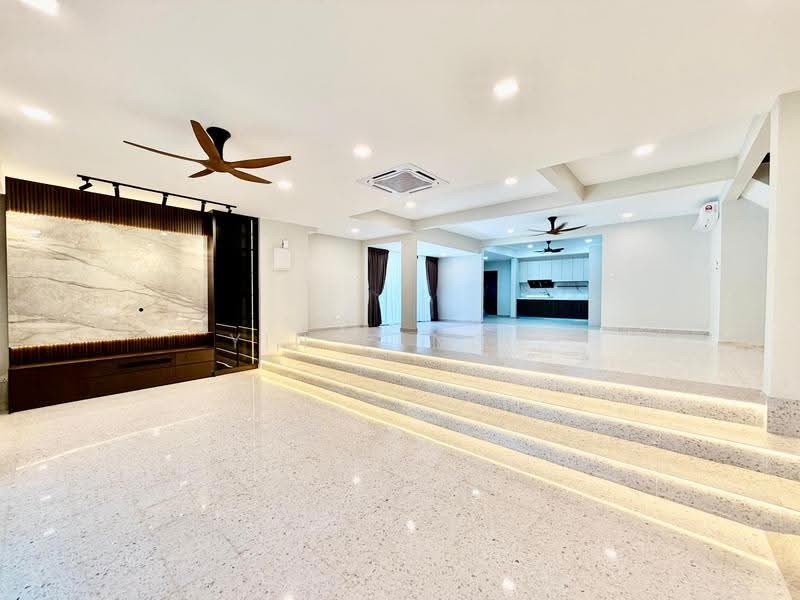 Rumah Berkembar untuk Disewa di Taman Tun Dr Ismail (Kuala Lumpur) - Yin Peng . - Living Room - PropertyGuru.com.my