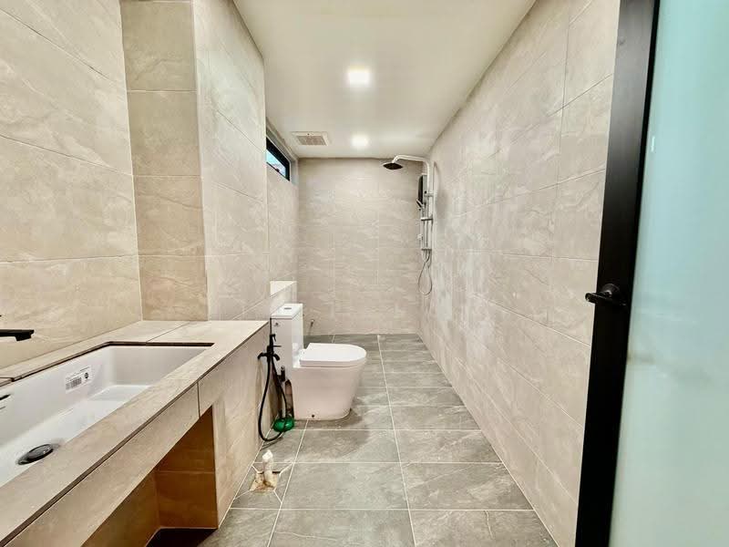 Rumah Berkembar untuk Disewa di Taman Tun Dr Ismail (Kuala Lumpur) - Yin Peng . - Bathroom - PropertyGuru.com.my