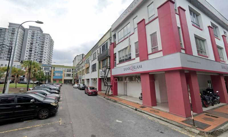 Shop / Office for Sale in Bandar Sri Permaisuri (Cheras) - Gordan Wong - Exterior - PropertyGuru.com.my
