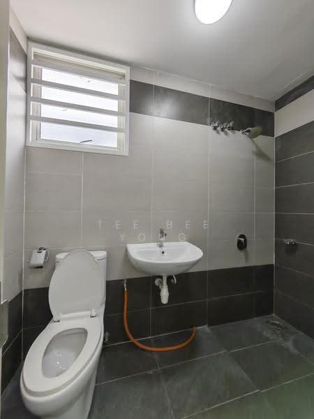 3-storey Terraced House for Rent in Puchong (Selangor) - Tee Bee Yong - Bathroom - PropertyGuru.com.my