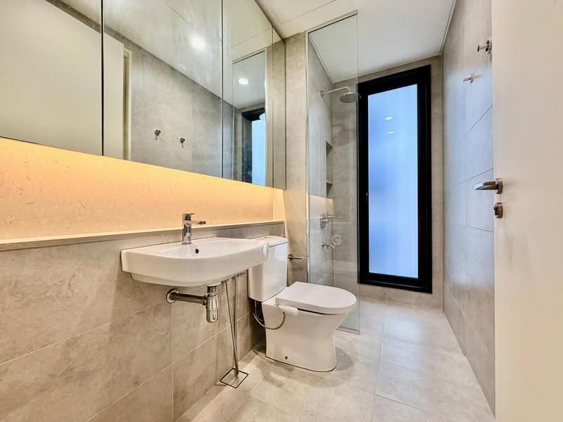 Kediaman Servis untuk Disewa di Jendela Residences - Yin Peng . - Bathroom - PropertyGuru.com.my
