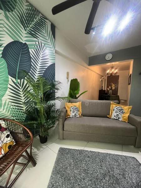 Kediaman Servis untuk Dijual di D'Alamanda - Ahmad Firdaus Mahmod - Living Room - PropertyGuru.com.my