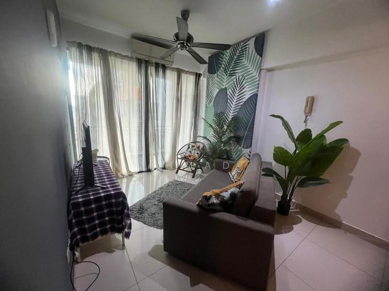 Kediaman Servis untuk Dijual di D'Alamanda - Ahmad Firdaus Mahmod - Living Room - PropertyGuru.com.my
