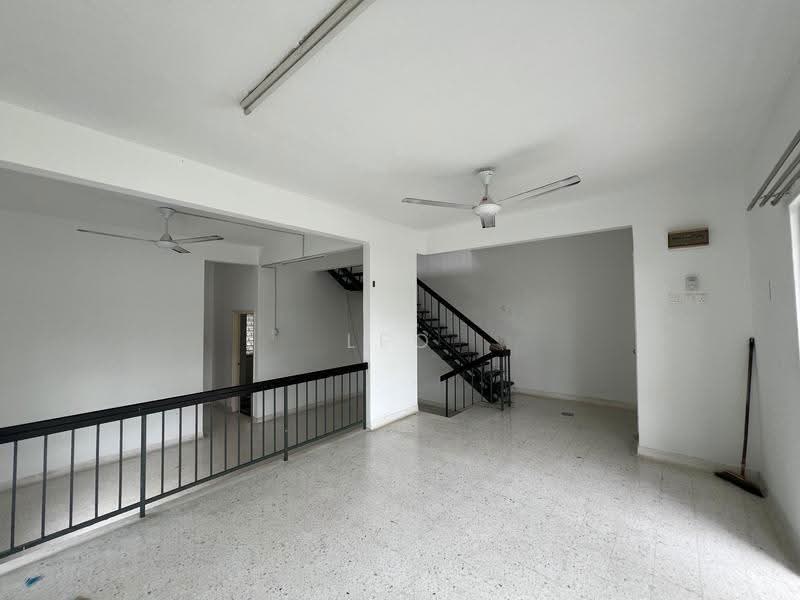 Rumah Teres 2-Tingkat untuk Disewa di Taman Bukit Serdang (Seri Kembangan) - Leo Koh - Interior - PropertyGuru.com.my