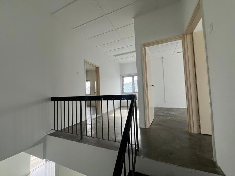 Rumah Teres 2-Tingkat untuk Disewa di Taman Bukit Serdang (Seri Kembangan) - Leo Koh - Interior - PropertyGuru.com.my