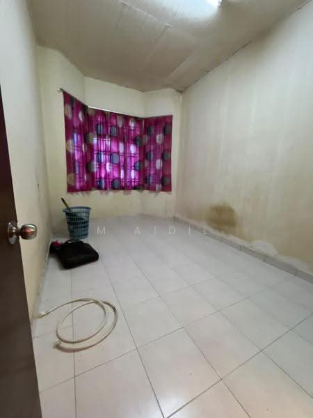 Rumah Teres 1-Tingkat untuk Dijual di Taman Bestari Indah (Ulu Tiram) - M Aidil - Interior - PropertyGuru.com.my