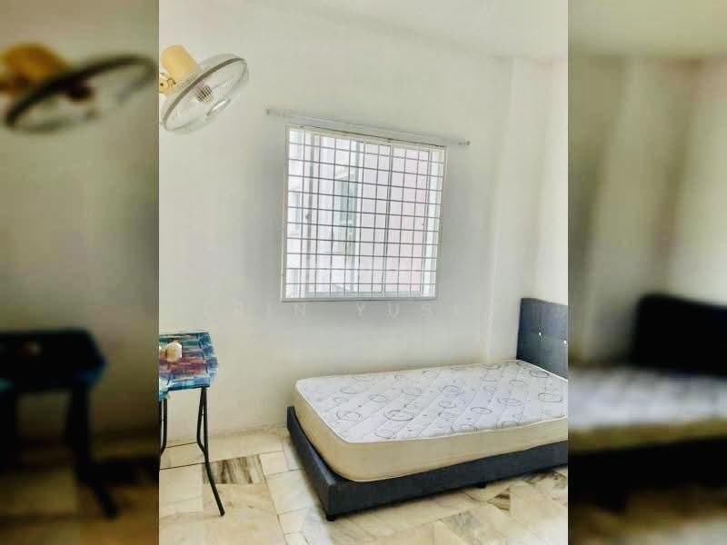 Pangsapuri untuk Disewa di Astana Alam Apartment 3 - Erin Yusof - Bedroom - PropertyGuru.com.my