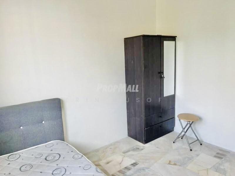 Pangsapuri untuk Disewa di Astana Alam Apartment 3 - Erin Yusof - Bedroom - PropertyGuru.com.my