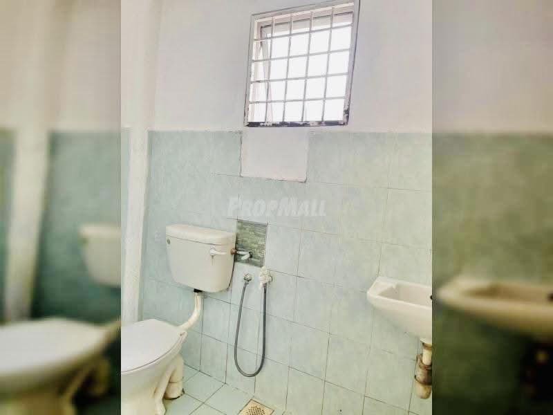 Pangsapuri untuk Disewa di Astana Alam Apartment 3 - Erin Yusof - Bathroom - PropertyGuru.com.my