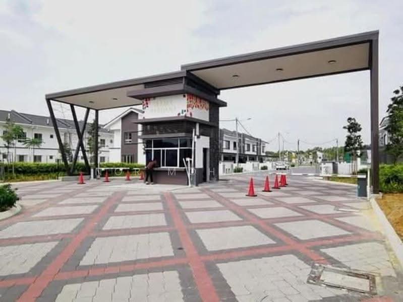 Rumah Teres untuk Dijual di Kuala Selangor (Selangor) - Nor Mohamad - Exterior - PropertyGuru.com.my