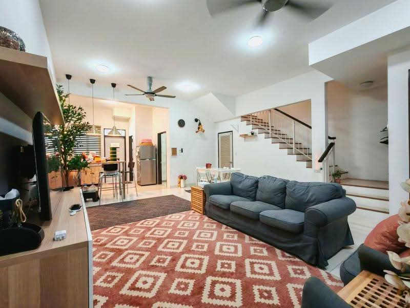 2-storey Terraced House for Sale in Kajang (Selangor) - Mohd Nor Fahmi - Living Room - PropertyGuru.com.my
