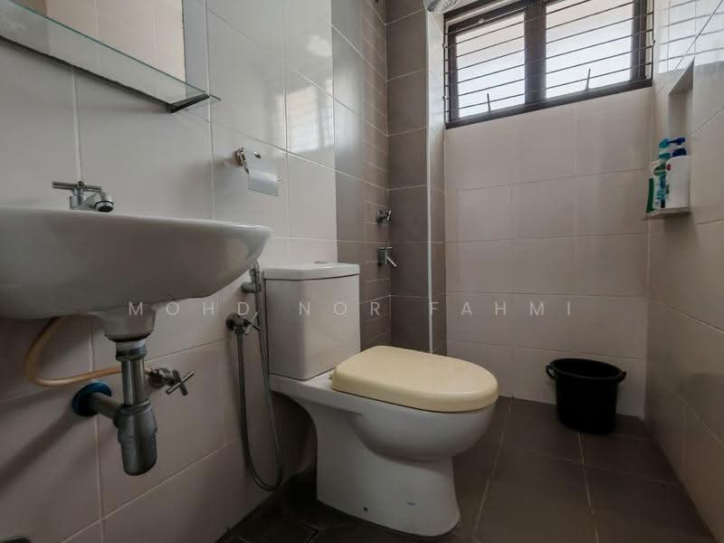 2-storey Terraced House for Sale in Kajang (Selangor) - Mohd Nor Fahmi - Bathroom - PropertyGuru.com.my