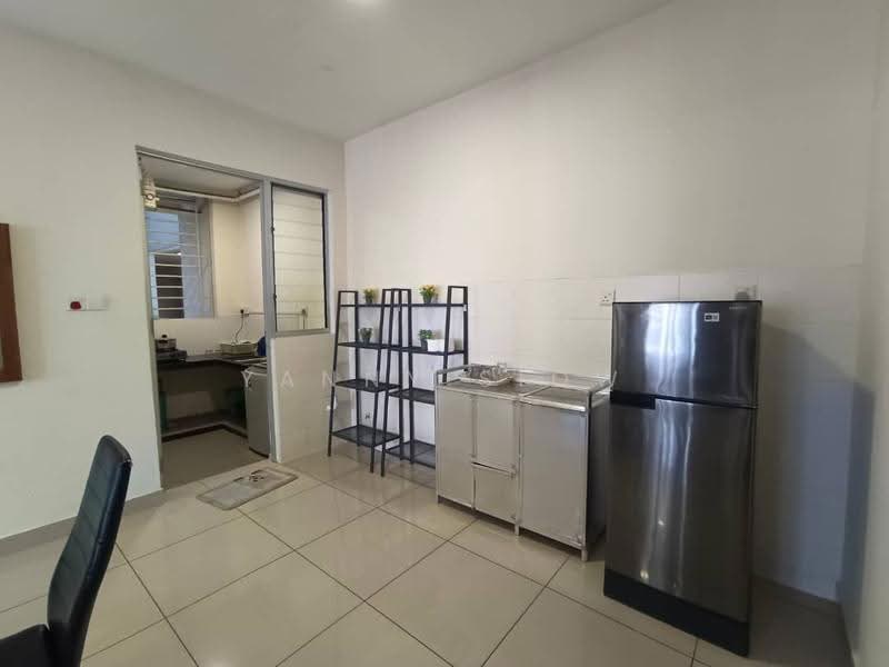 Kediaman Servis untuk Dijual di Platinum Lake PV 21 - Yanny Siow - Kitchen - PropertyGuru.com.my