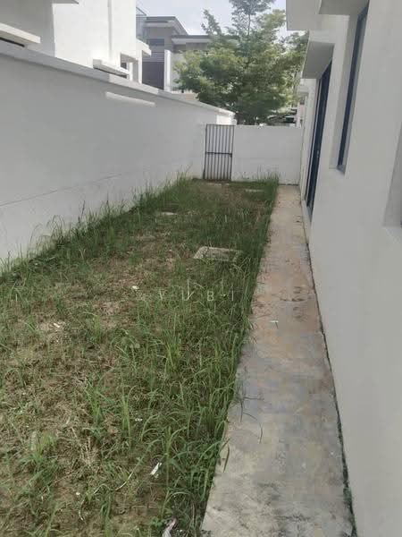 Rumah Berkembar untuk Dijual di Rawang (Selangor) - Yubi Leong - Exterior - PropertyGuru.com.my