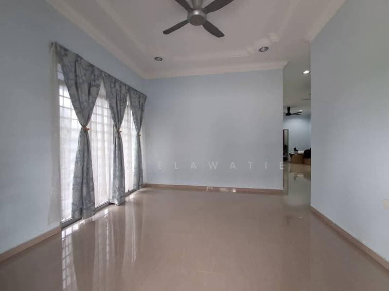 Rumah Berkembar untuk Dijual di Dungun (Terengganu) - Fazielawatie Ishak - Living Room - PropertyGuru.com.my