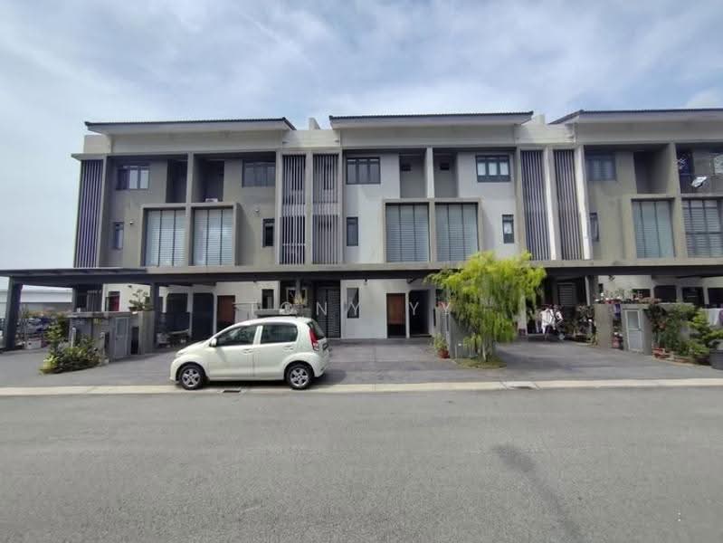 Rumah Teres 2-Tingkat untuk Dijual di Bandar Mahkota Cheras (Cheras) - Tony YY - Exterior - PropertyGuru.com.my
