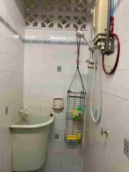 Rumah Flat untuk Disewa di Taman Sri Penawar - Mike Kuar - Bathroom - PropertyGuru.com.my