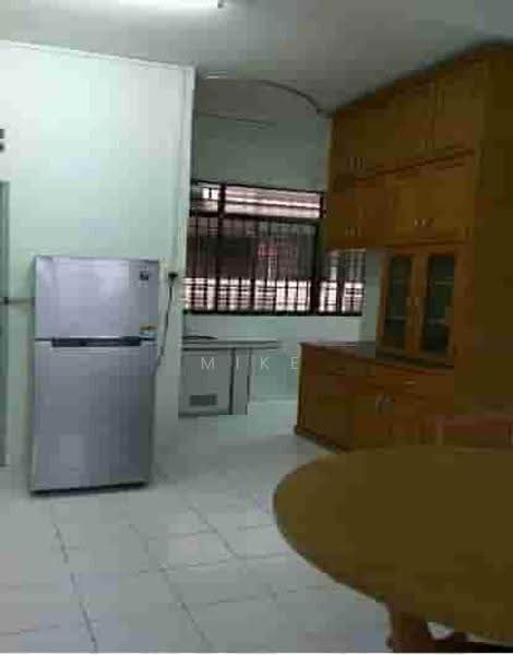 Rumah Flat untuk Disewa di Taman Sri Penawar - Mike Kuar - Kitchen - PropertyGuru.com.my