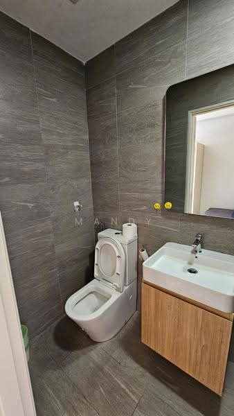 Service Residence for Sale at Aurora Suites @ Bukit Jalil - Mandy Liew - Bathroom - PropertyGuru.com.my