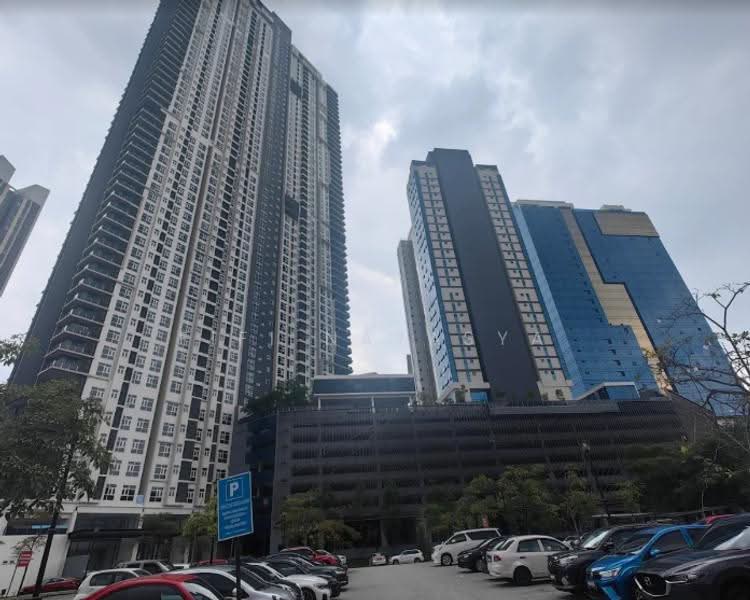 Kediaman Servis untuk Dijual di Met 1 Residences - Fifi Natasya - Exterior - PropertyGuru.com.my