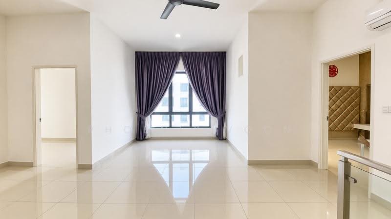 2-storey Terraced House for Sale in Seremban 2 (Negeri Sembilan) - Phoenix Voon - Living Room - PropertyGuru.com.my